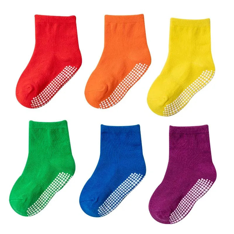 Rutschfeste Kindersocken - 6 Paar für das Spielen im Frühling und Herbst