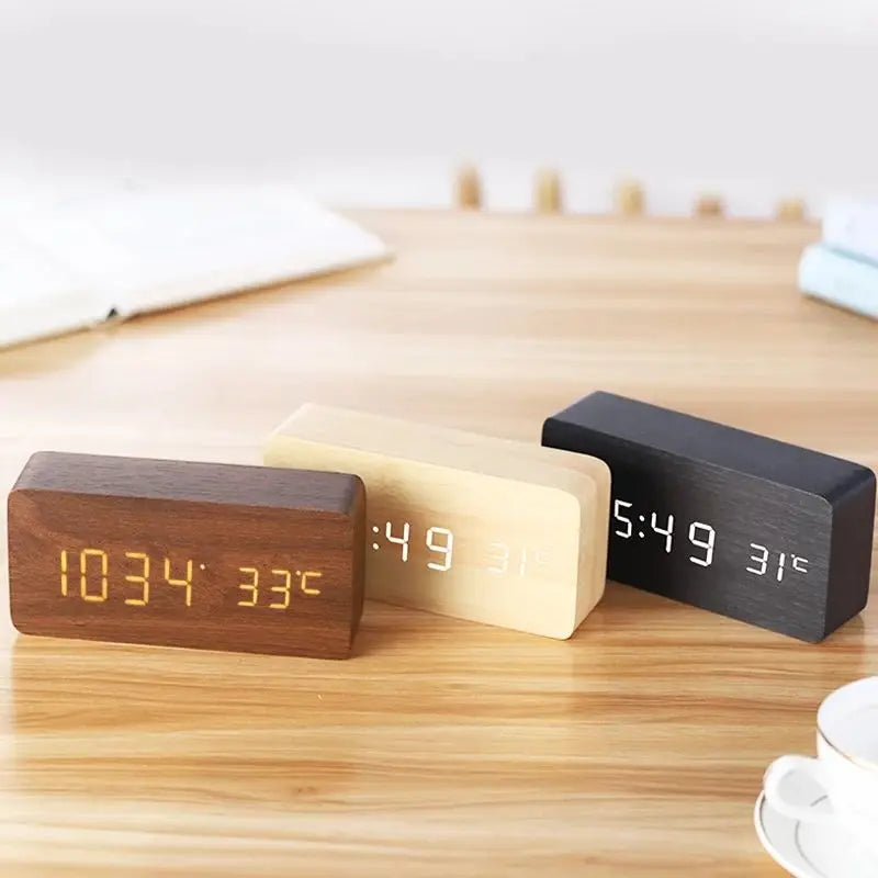 Digitaler Holz-Wecker | LED-Anzeige, leiser Betrieb