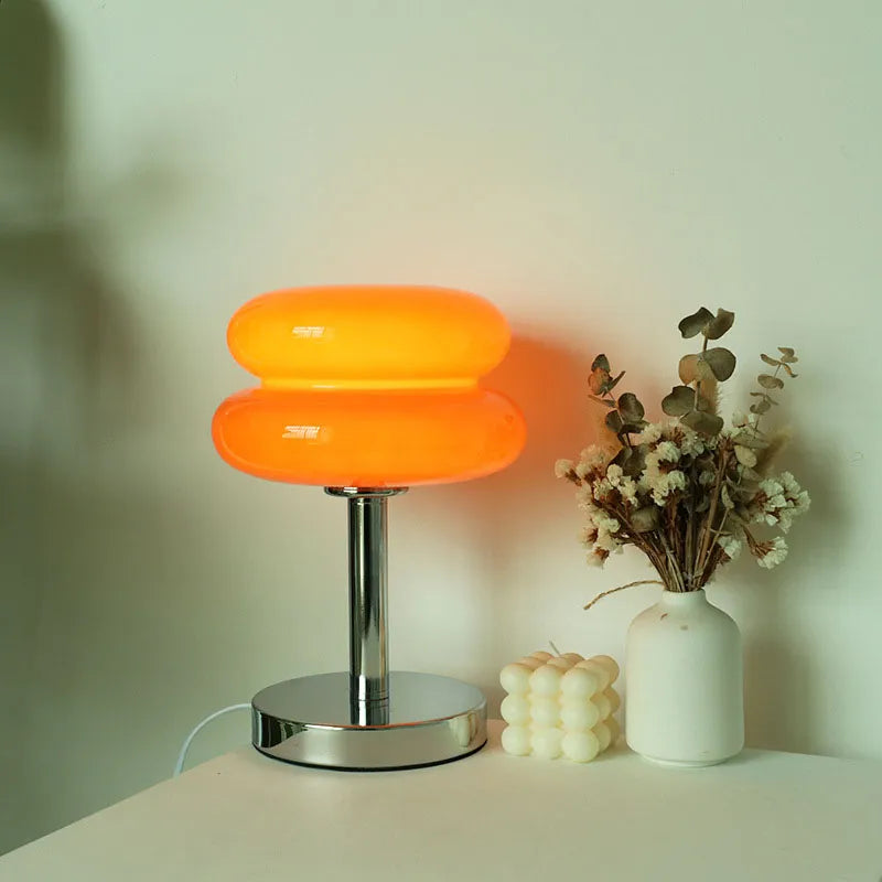 Luxuriöse und raffinierte Tischlampe mit eleganter Verarbeitung