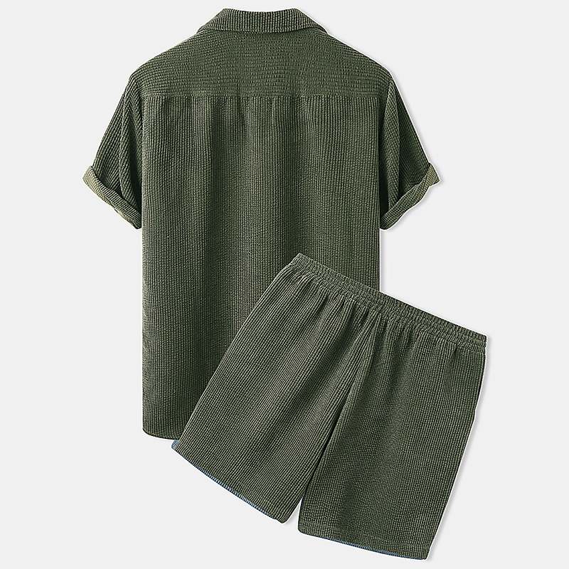 Herren-Sommerset aus Rippstrick – lässiger Stil und Komfort für warme Tage