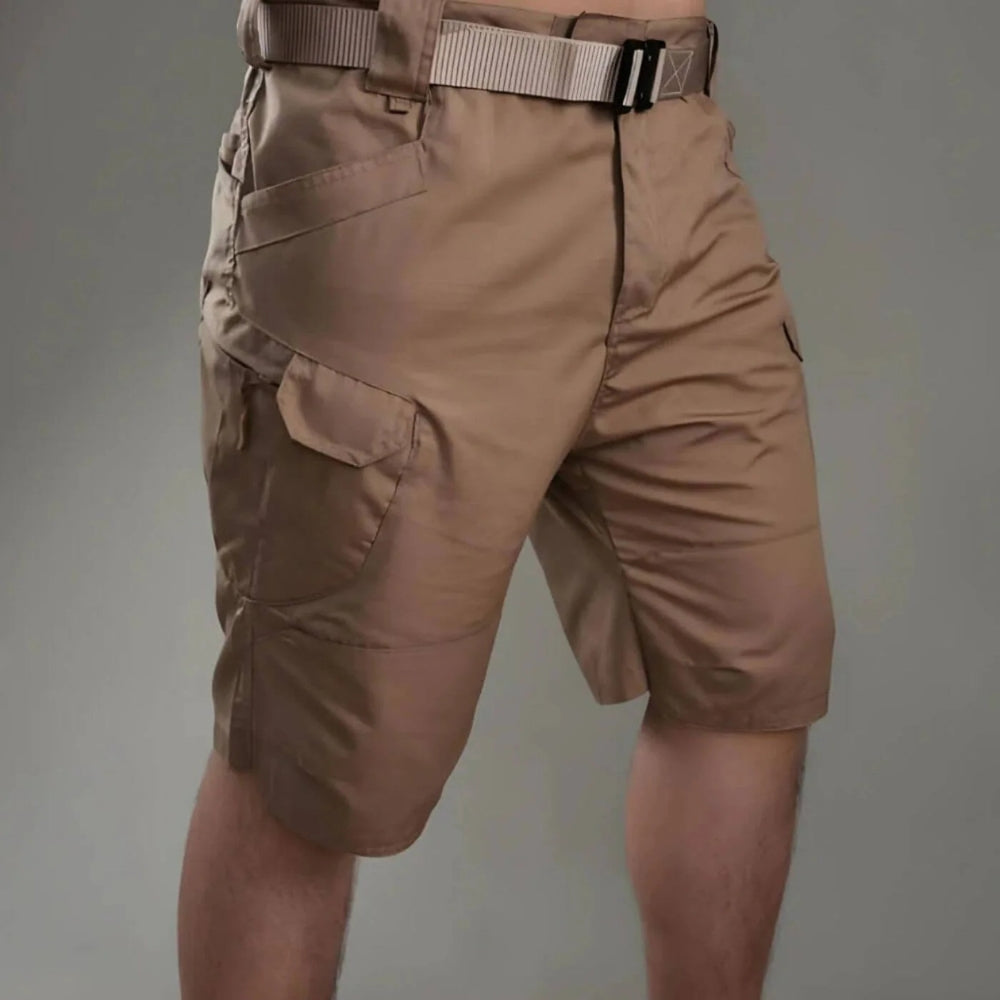 Knielange Herren-Cargo-Shorts mit Gürtel
