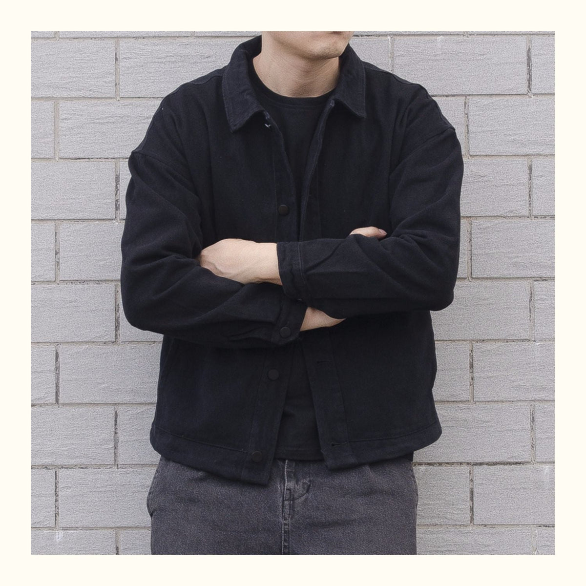 Herrenjacke mit Knöpfen