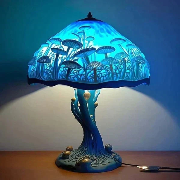 Wunderschöne und beruhigende Bleiglas-Lampe