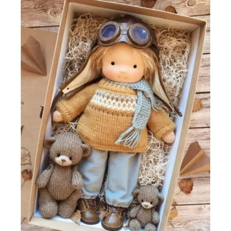 Handgefertigtes Baumwoll-Plüschpuppenspielzeug – Waldorf Emma
