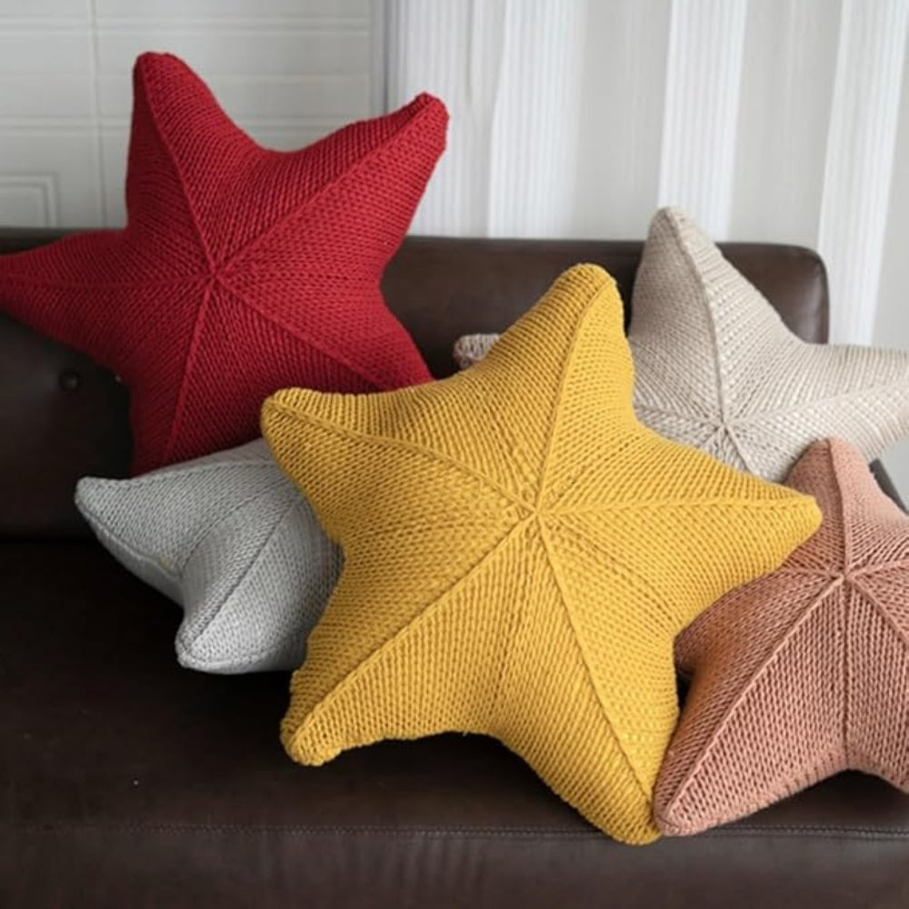 Handgestricktes Seestern-Kissen