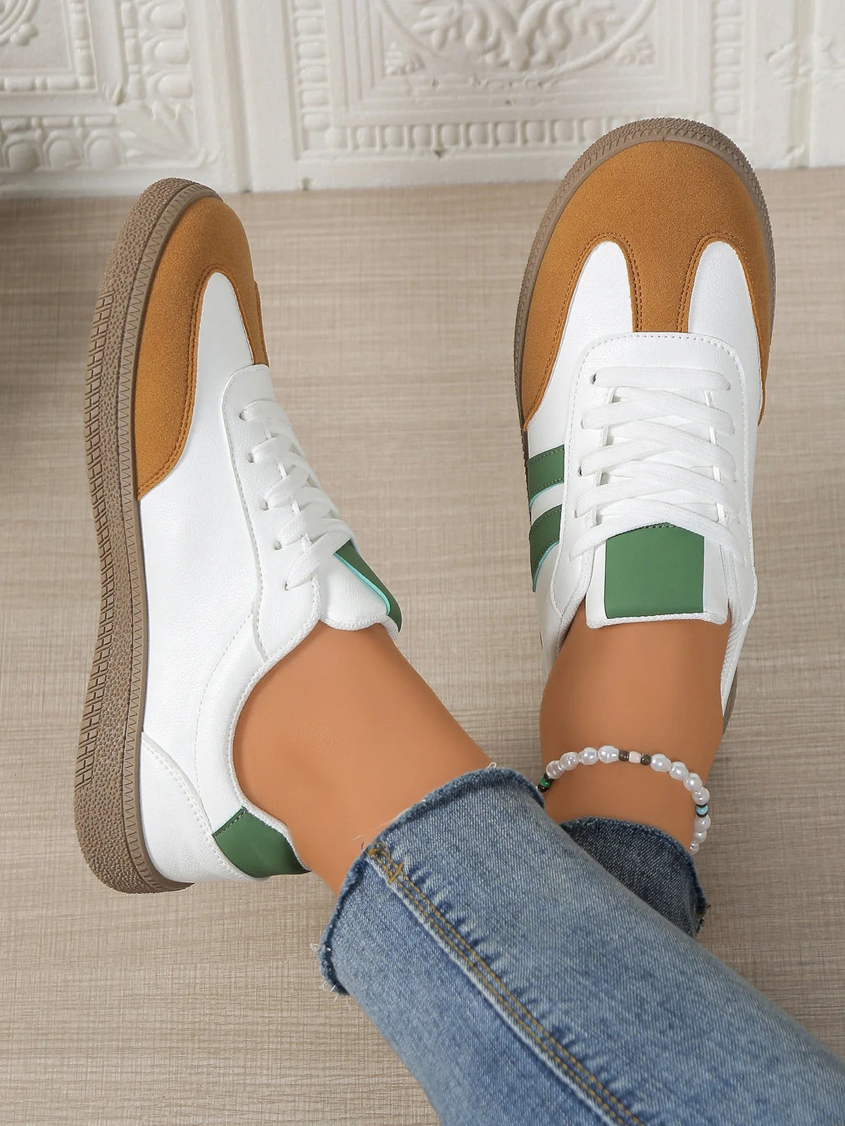 Lässige Damen-Sneaker zum Schnüren