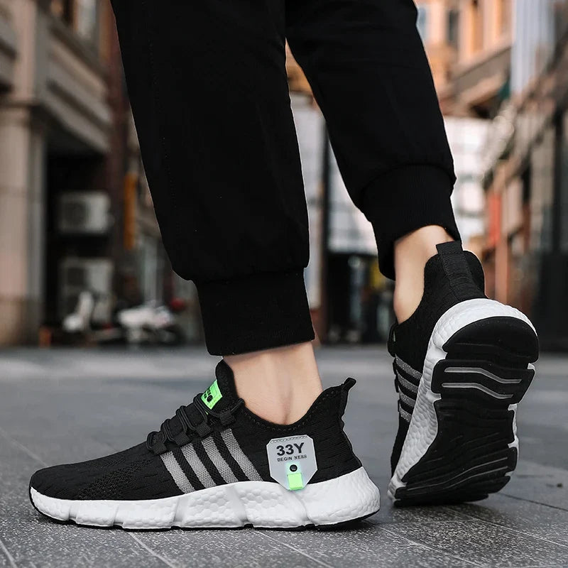 Atmungsaktiver Low-Top-Sneaker aus Mesh