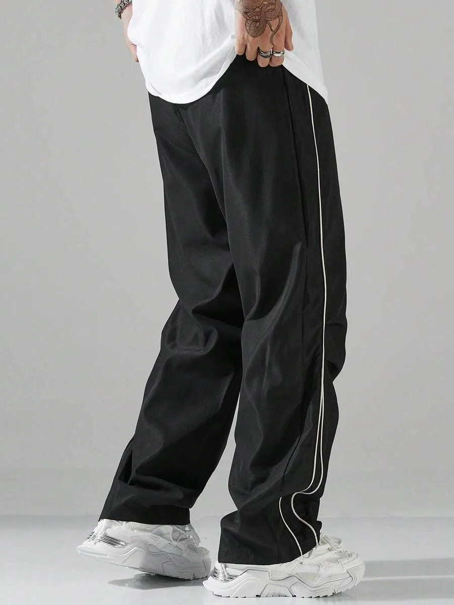 Locker geschnittene Herren-Trainerhose