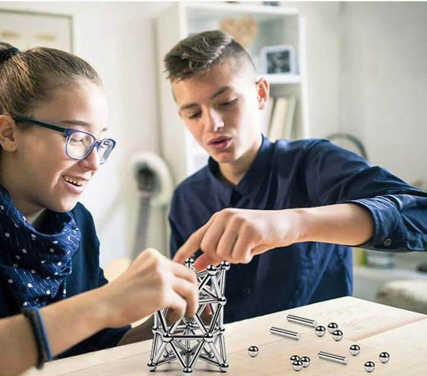 Magnetische Stahlstäbe und Kugeln