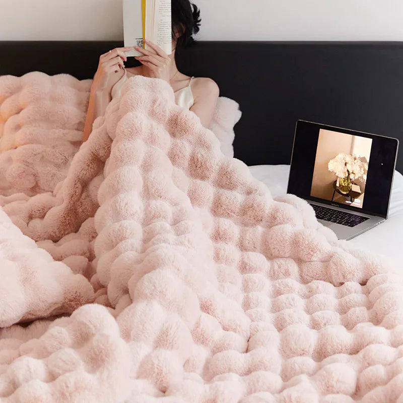 Warme Eleganz für Ihr Sofa
