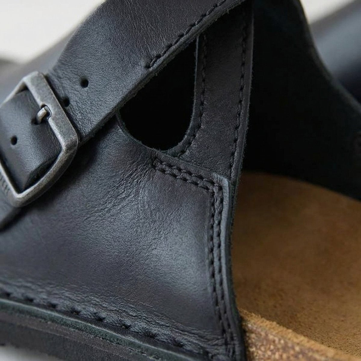 Damen-Slip-on-Premium-Lederclogs mit gepolsterter Sohle
