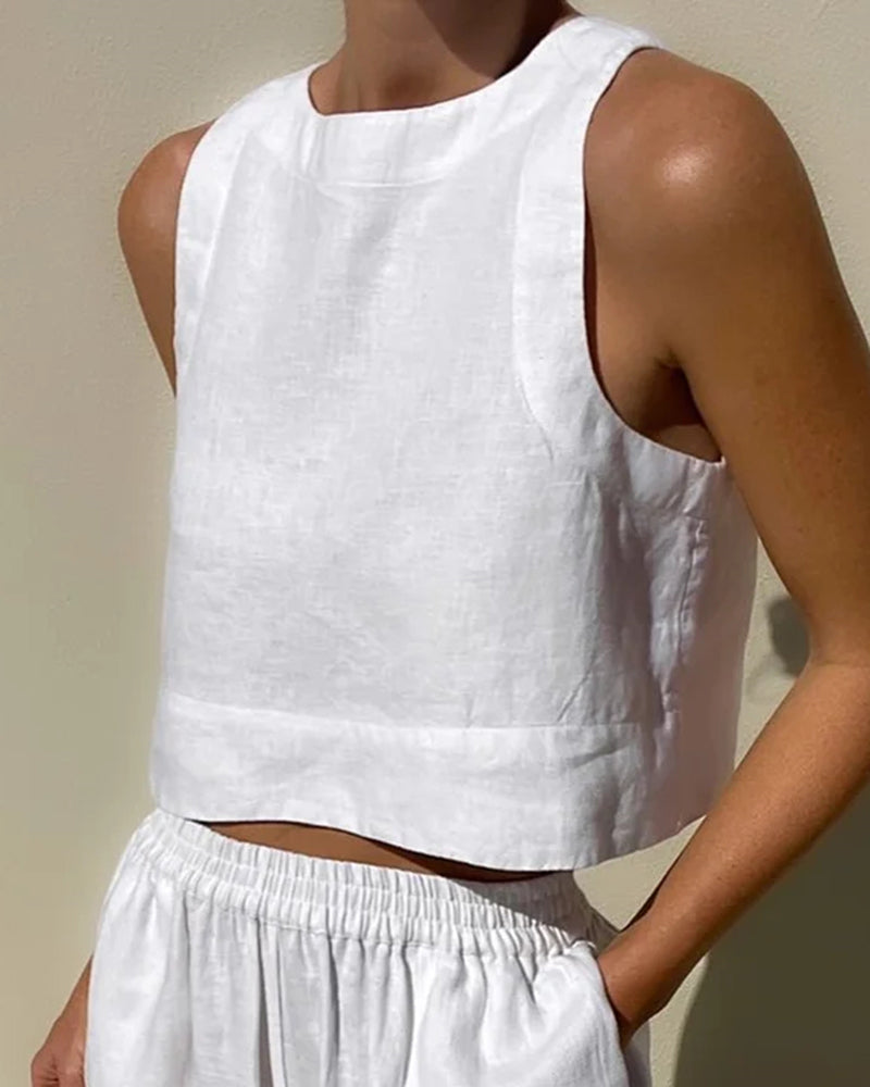 Zweiteiliges Damen-Set: Ärmelloses kurzes Oberteil und Hose mit weitem Bein