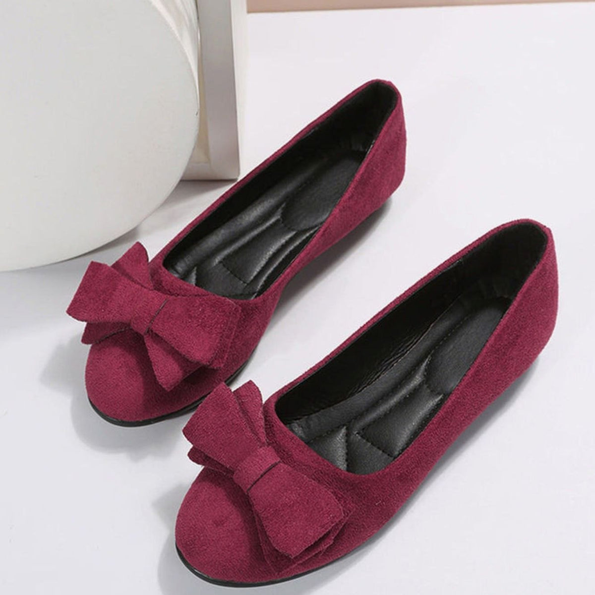 Orthopädischer Damen-Bequemschuh zum Hineinschlüpfen mit Schleifendetail
