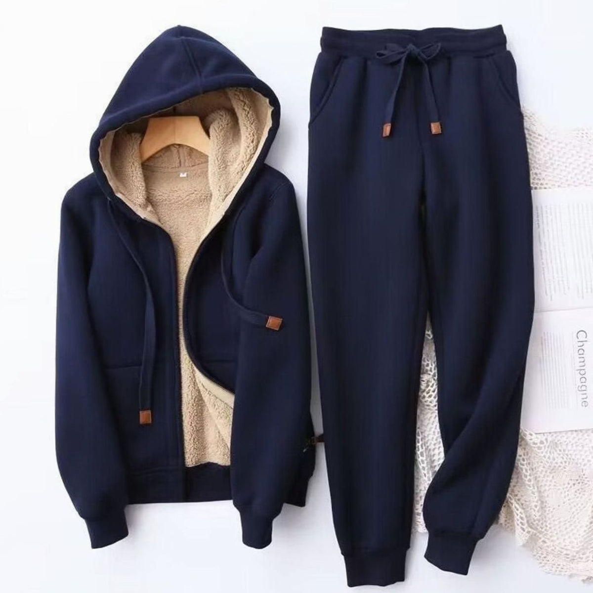 Damen Winter-Jogginganzug mit Reissverschluss, Kapuze und Sherpa-Futter