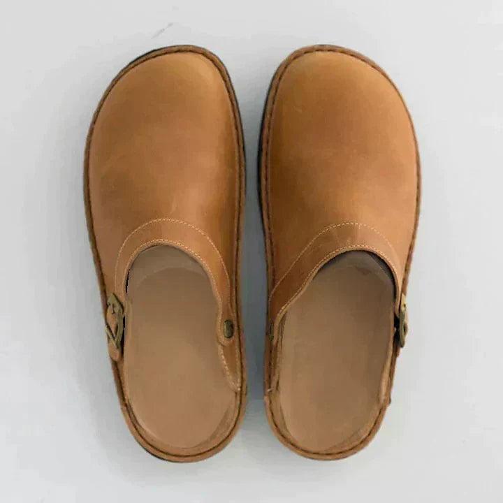 Orthopädische Lederclogs für den Herbst
