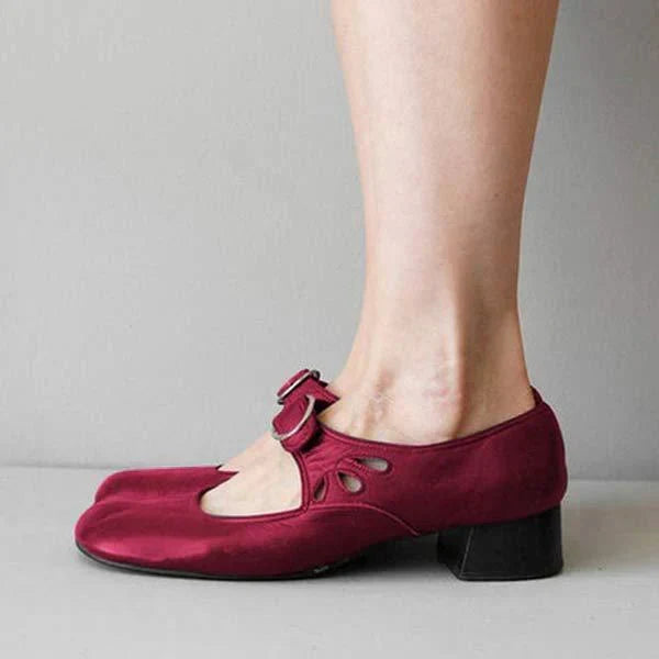 Orthopädische Ledersandalen mit Schnalle