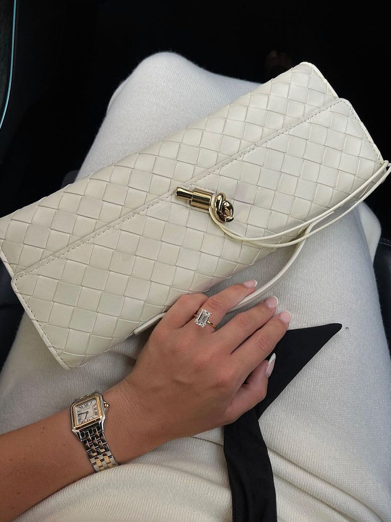 Stilvolle geflochtene Tasche