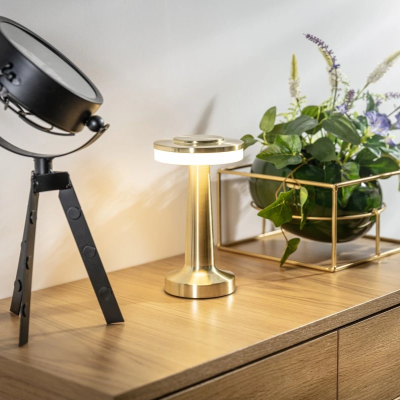 Kabellose, dimmbare LED-Tischlampe