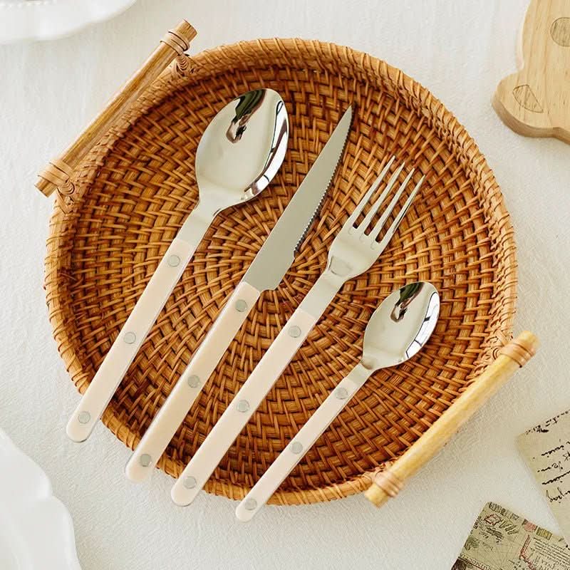 24-teiliges Besteckset aus Edelstahl mit Gravur