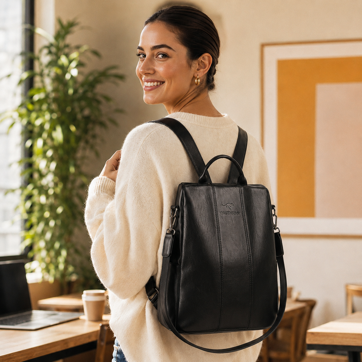 Wandelbarer Damen-Lederrucksack und Schultertasche