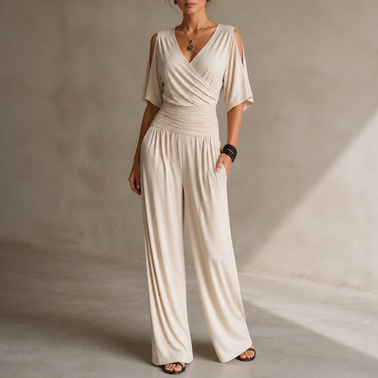Jumpsuit in Wickeloptik mit tailliertem Schnitt