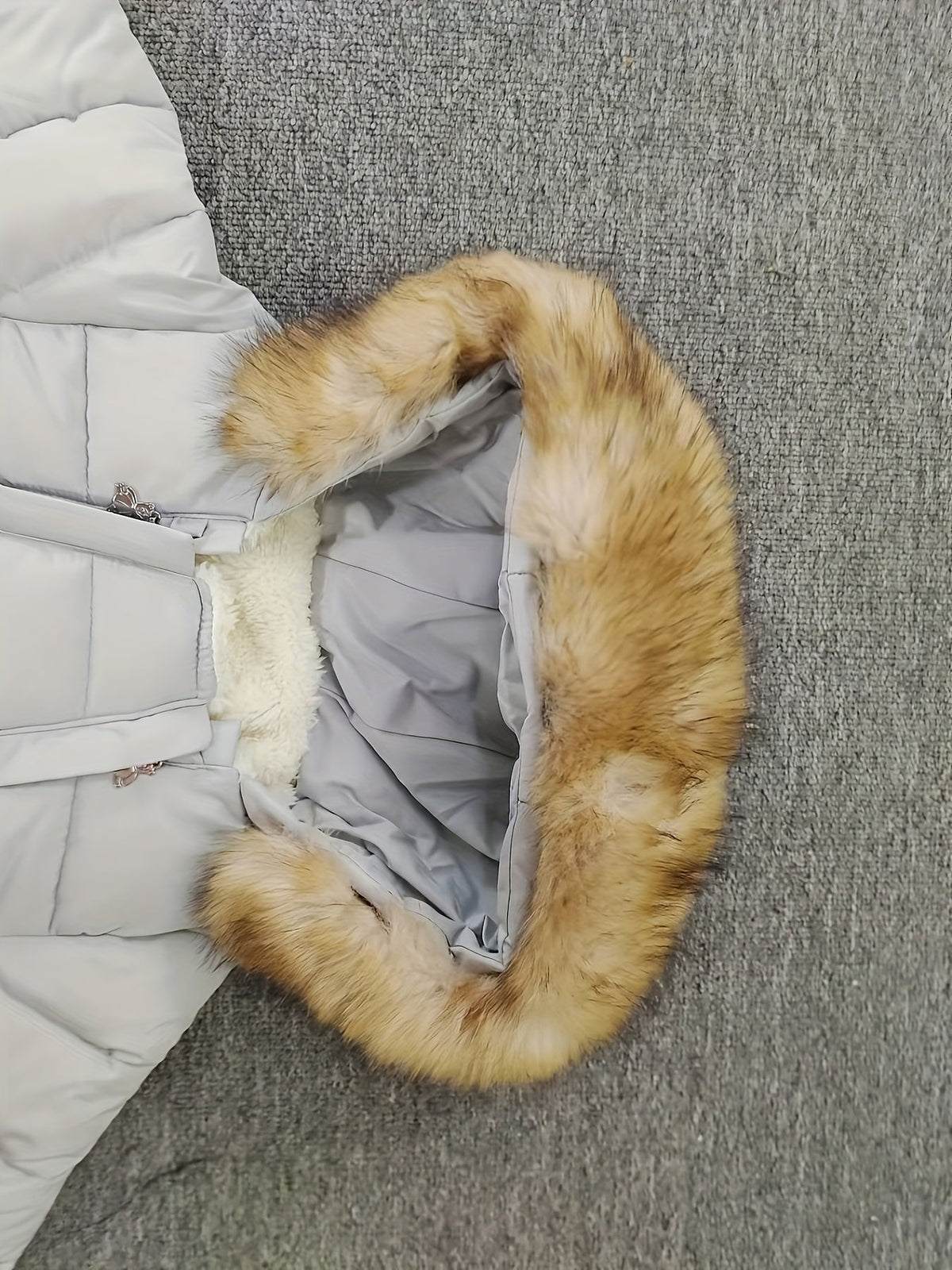 Baby-Schlafoverall – Luxuriöser Winter-Kapuzenoverall für die kühleren Monate