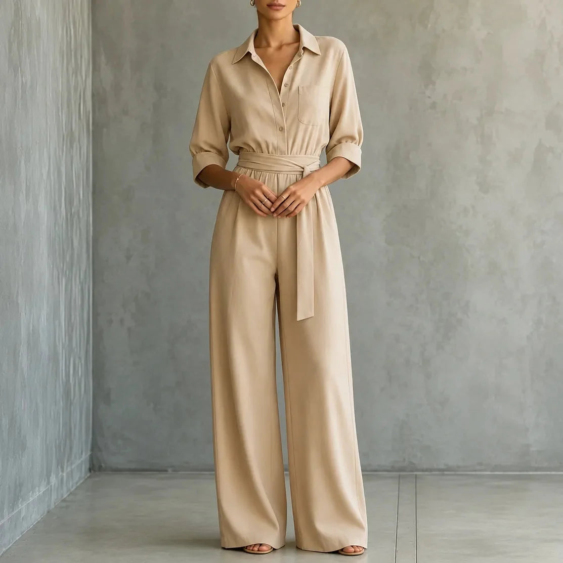 Hemdblusen-Jumpsuit mit weitem Bein und Bindegürtel