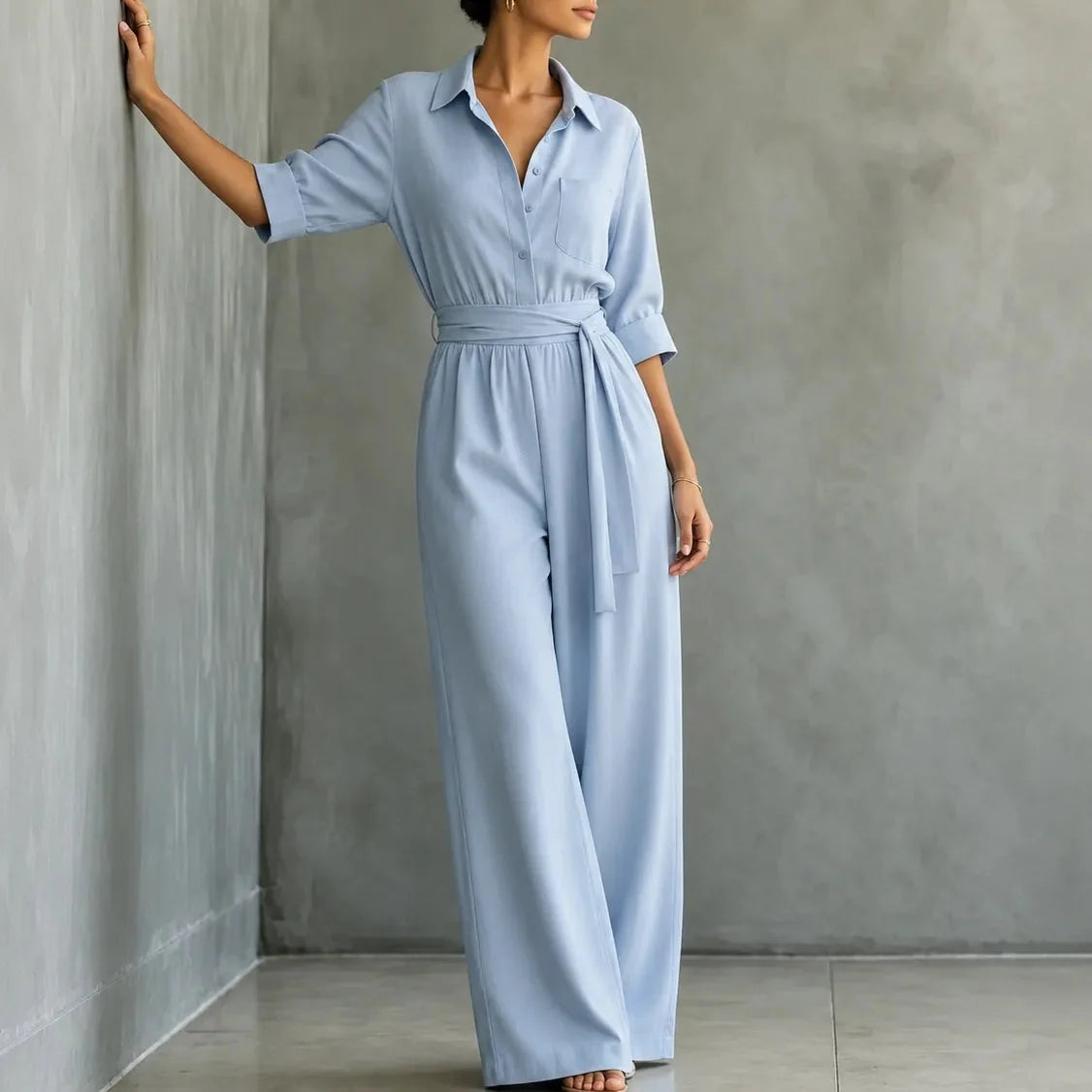 Hemdblusen-Jumpsuit mit weitem Bein und Bindegürtel
