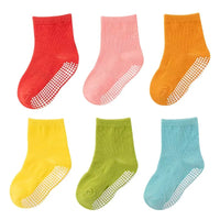 Rutschfeste Kindersocken - 6 Paar für das Spielen im Frühling und Herbst