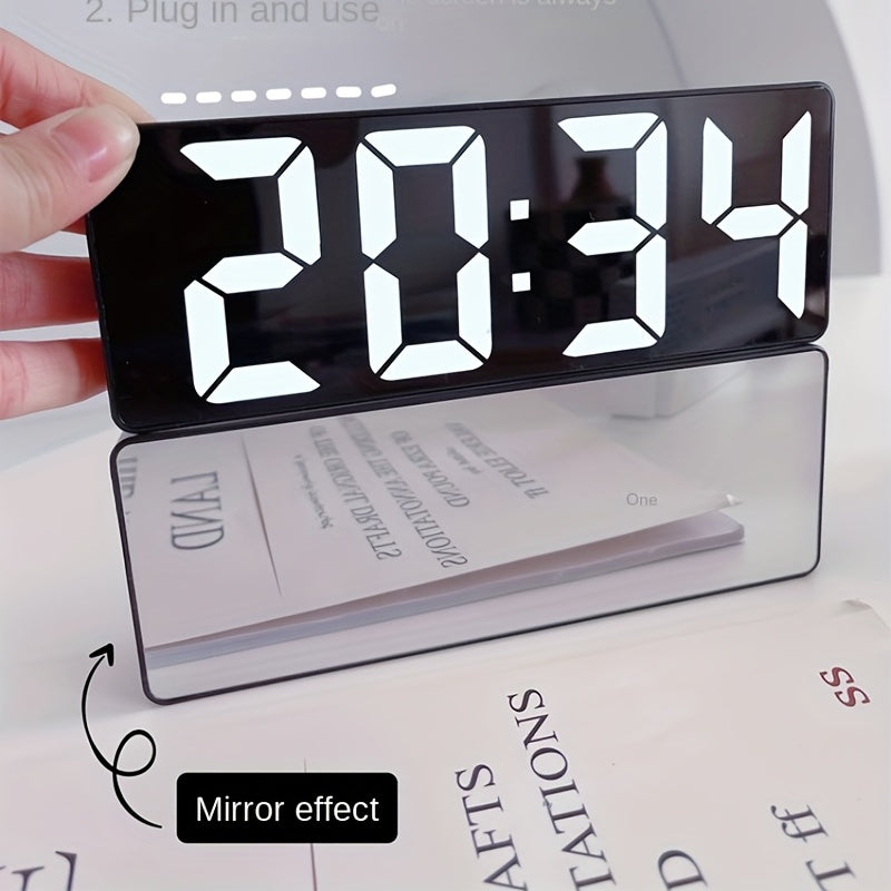 Digitaler LED-Wecker mit Temperaturanzeige und einstellbarer Helligkeit