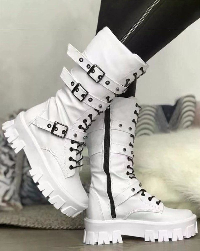 Modische Damenstiefel mit Reissverschluss und Schnallen