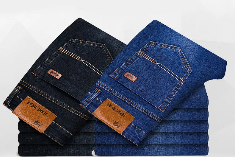 Gerade geschnittene, lockere elastische Jeans