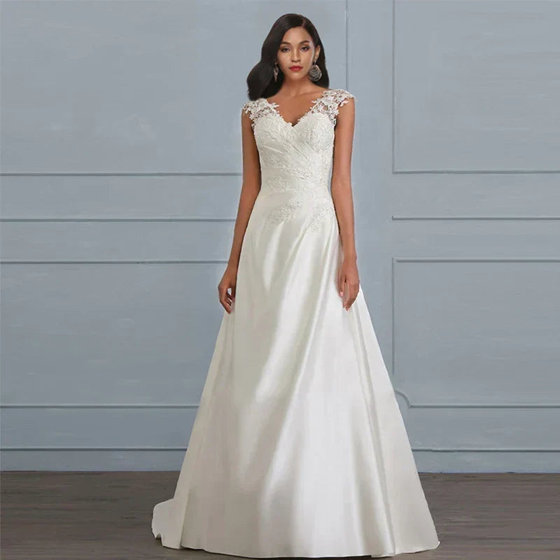 Elegantes weisses Brautkleid aus Spitze für Damen