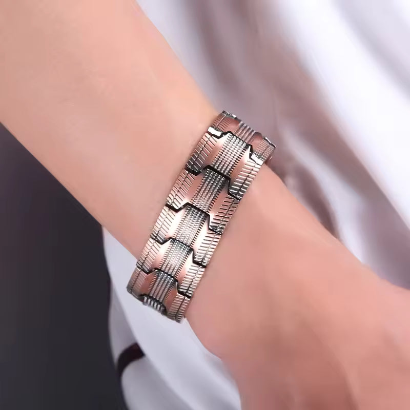Elegantes Herrenarmband aus 99,99 % reinem Kupfer mit Magnettherapie für Energie und Wohlbefinden