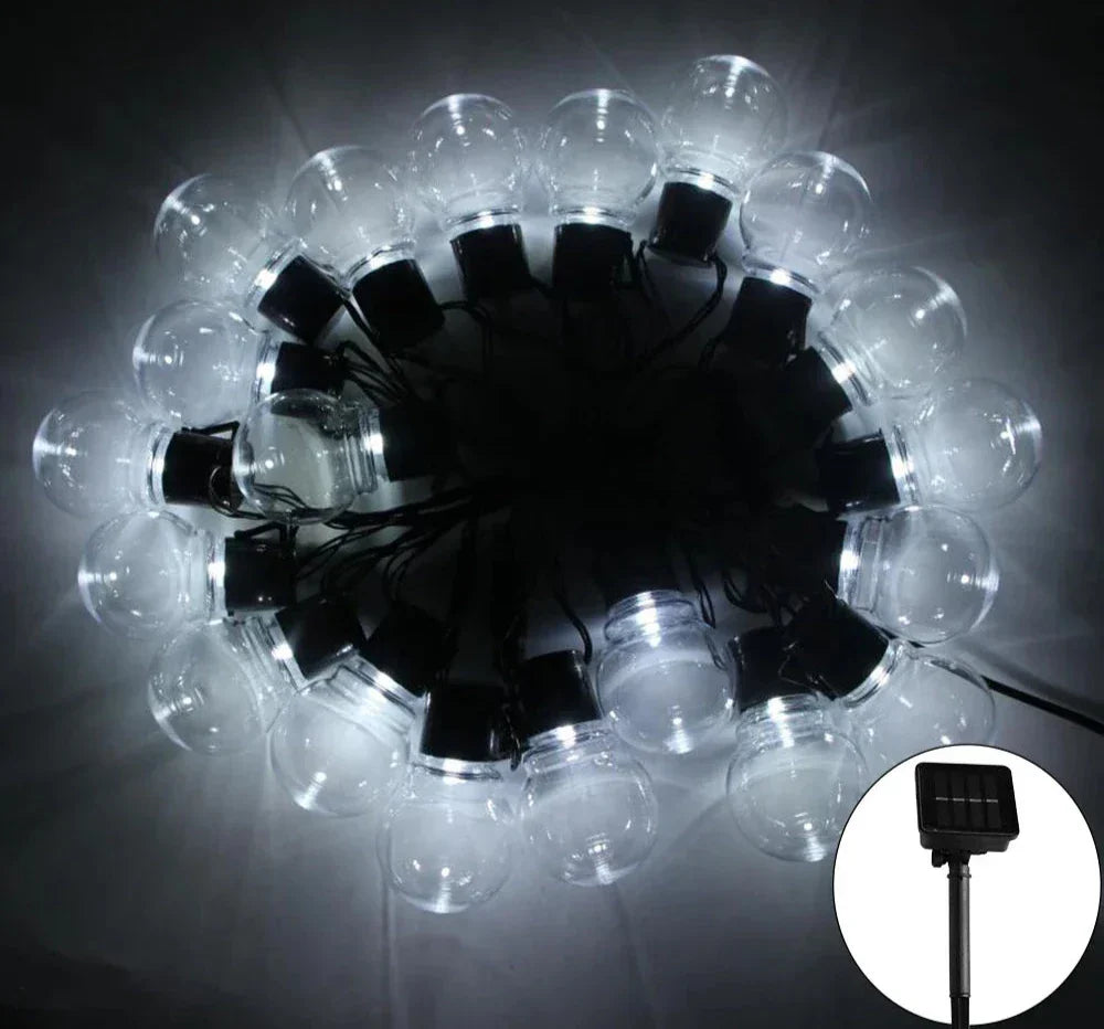 Elegante LED-Lichterkette für den Aussenbereich