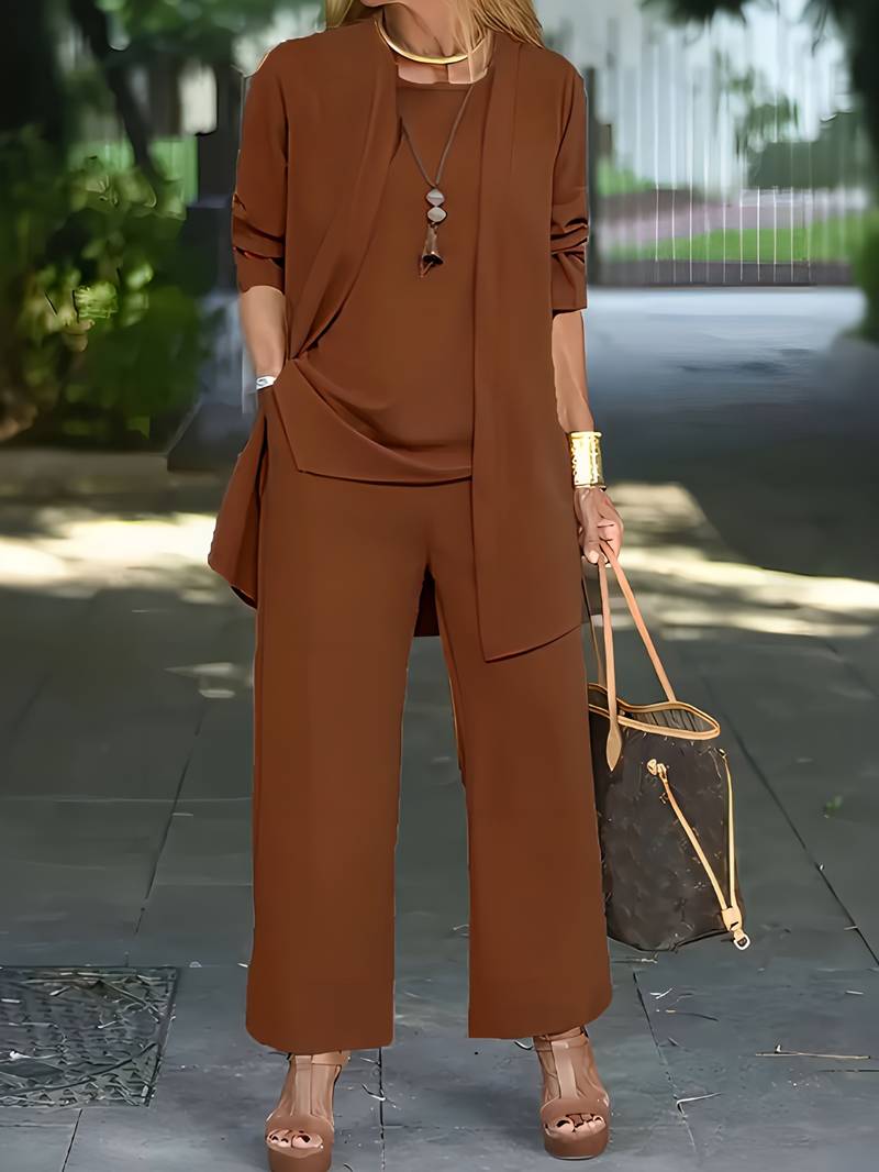 Elegantes Damen-Set mit weiter Hose und Strickjacke