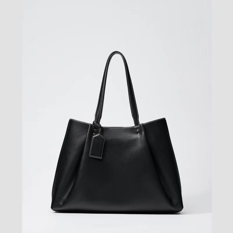 Elegante Damentasche mit stilvoller Schnalle und Muster – perfekt für feierliche Anlässe