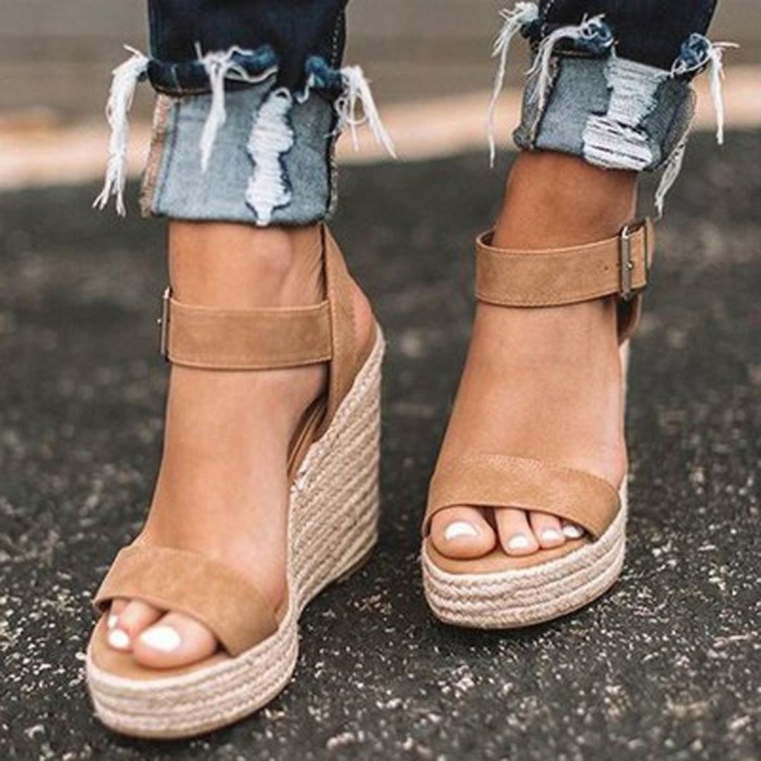 Elegante Damen-Keilsandale – Komfort und Stil