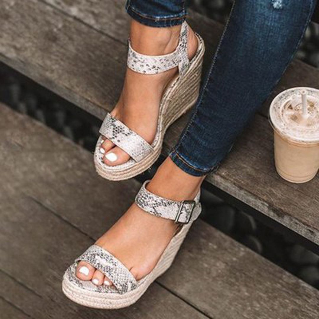Elegante Damen-Keilsandale – Komfort und Stil