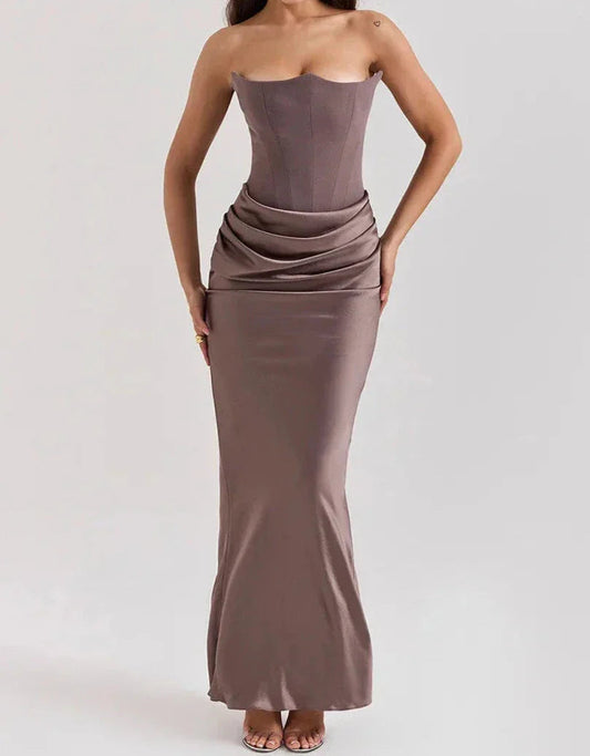 Elegantes trägerloses Maxikleid für Hochzeiten und Galas