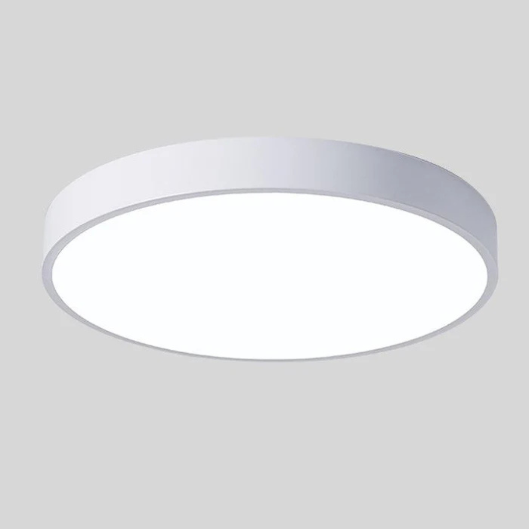 Elegante LED-Deckenlampe im skandinavischen Stil
