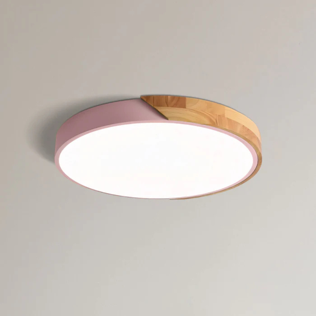 Elegante LED-Deckenlampe im skandinavischen Stil