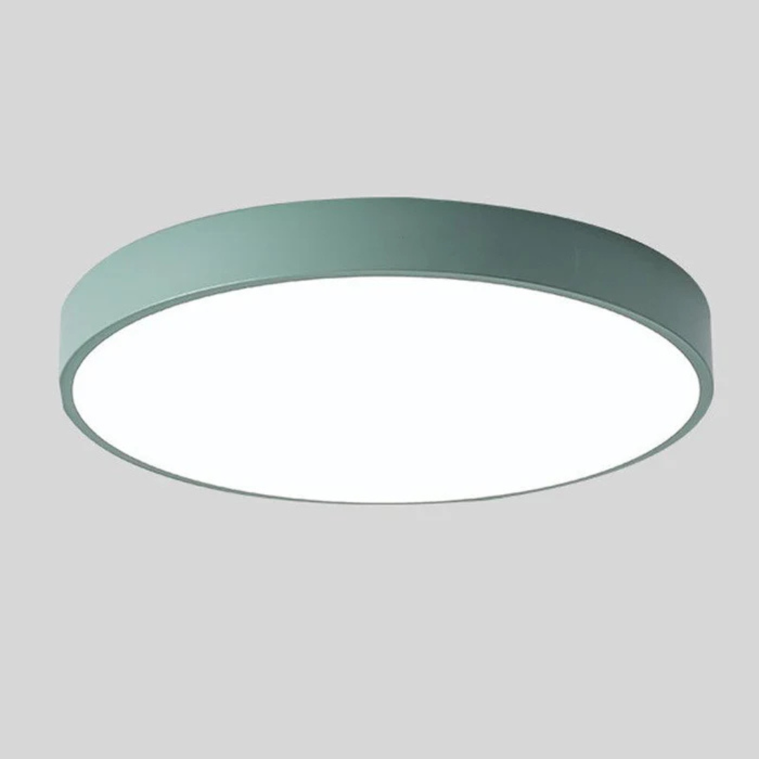 Elegante LED-Deckenlampe im skandinavischen Stil