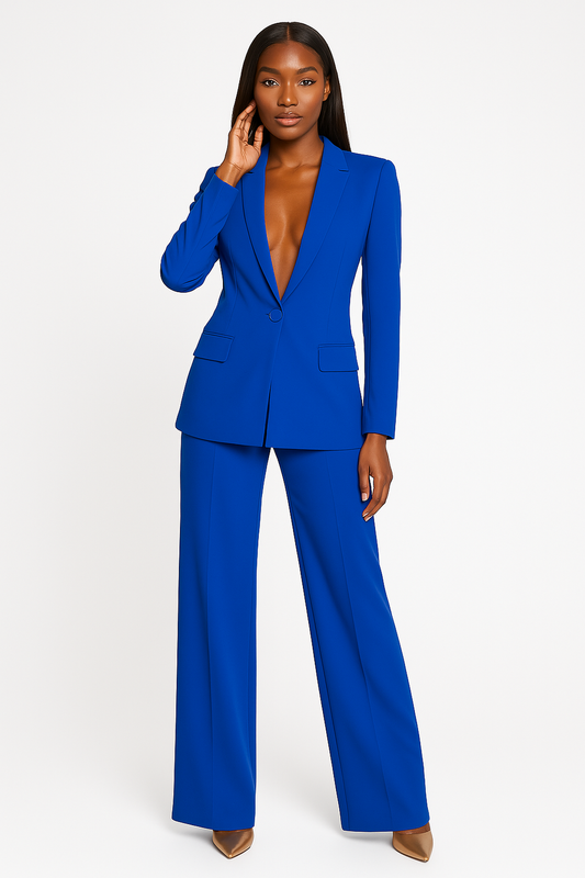 Elegantes Set mit tailliertem Blazer und stilvoller Hose für Business und Alltag