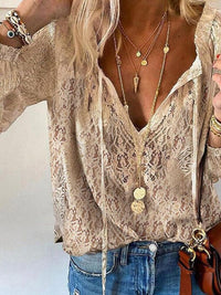 Elegante Boho-Bluse mit Cut-out-Ausschnitt