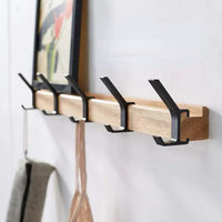 Wandgarderobe mit beweglichen Haken – Skandinavisches Design aus Holz und Metall