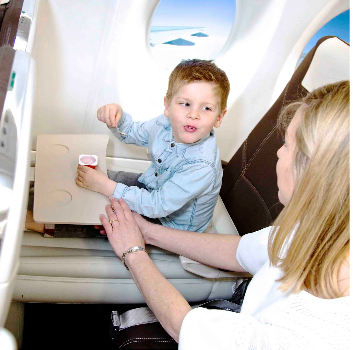Aufblasbares Flugzeugbett für Kinder – Tragbare Reisematratze fürs Flugzeug