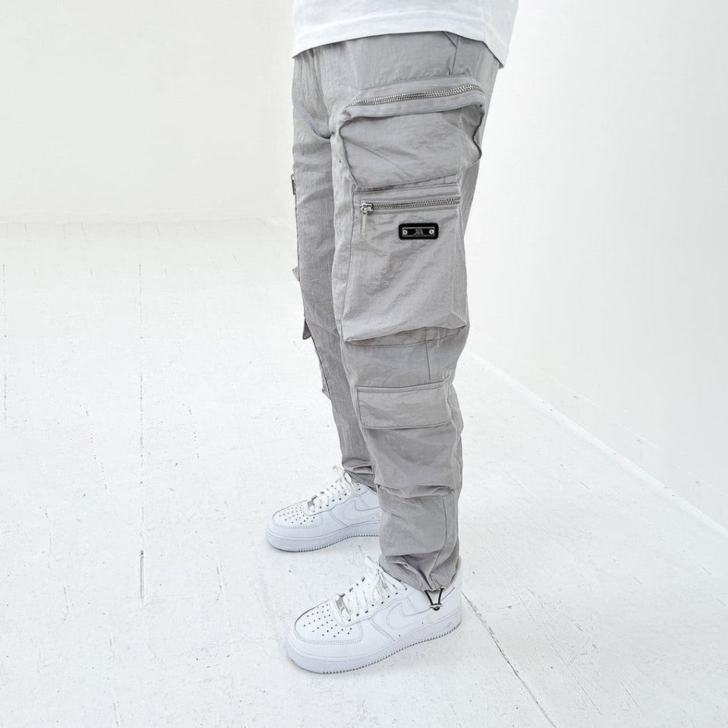 Herren Cargohose mit mehreren Taschen und klassischem Schnitt