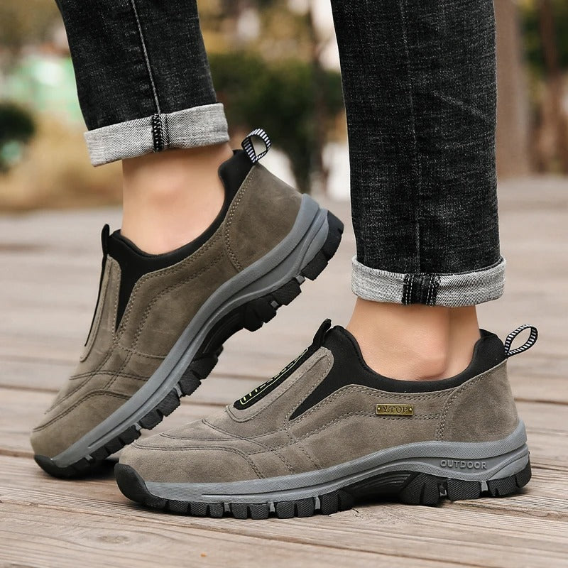 Bequeme orthopädische Slipper für Herren
