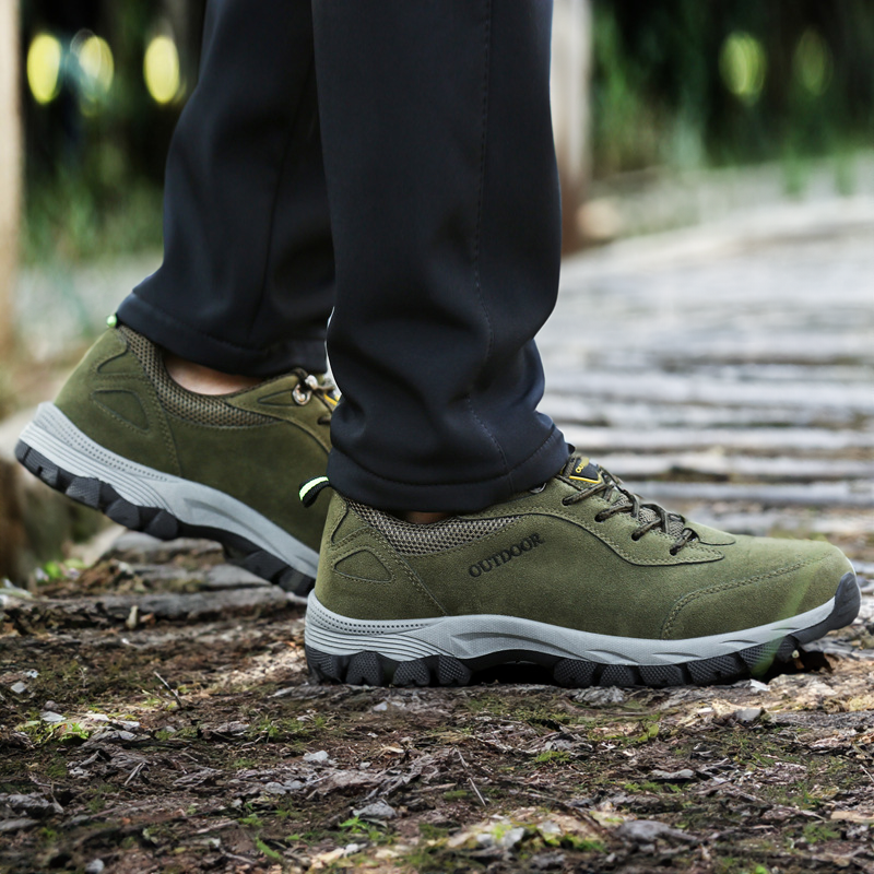 Orthopädische Herren-Trekkingschuhe mit Senkfussstütze